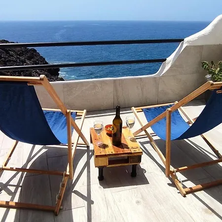 Apartment Front-row Atlantic - Unwind With Sunset Views Galdar