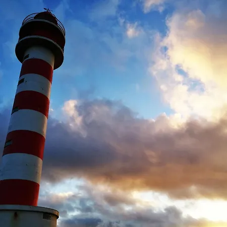 Front-row Atlantic - Unwind With Sunset Views